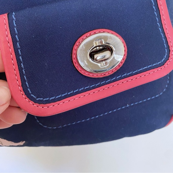 Coach Limited Edition Bonnie Cashin Tote Bag Vintage Circa 2008 Pink & Navy Blue - Picture 5 of 7